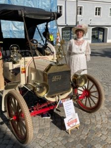 Oldtimertreffen in Bogen 2023 – Bild 3 von 3