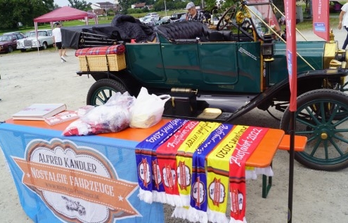 Oldtimertreffen in Moos – mit warmem Leberkäs 2024 – Bild 2 von 5
