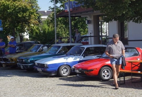 9. Essenbacher Oldtimertreffen 2024 – Bild 2 von 3