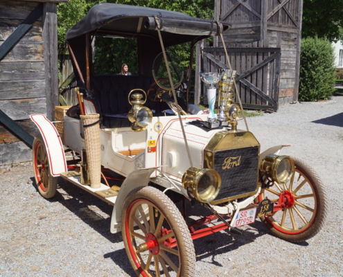 4. Oldtimertreffen in Neufahrn in Niederbayern 2025 – Bild 1 von 6