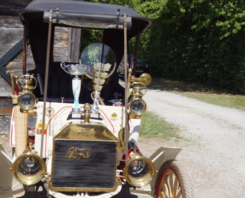 4. Oldtimertreffen in Neufahrn in Niederbayern 2025 – Bild 4 von 6