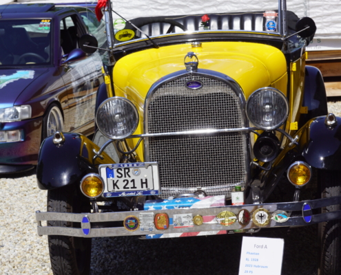 Oldtimertreffen in Langkünzing 2025 – Bild 1 von 3